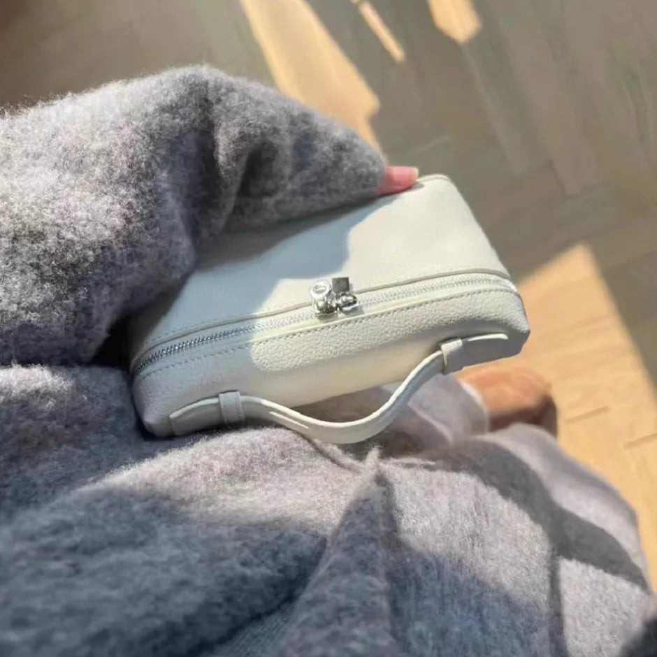 Luna Mini Crossbody Bag – Elegant Pebbled Shoulder Purse for Women